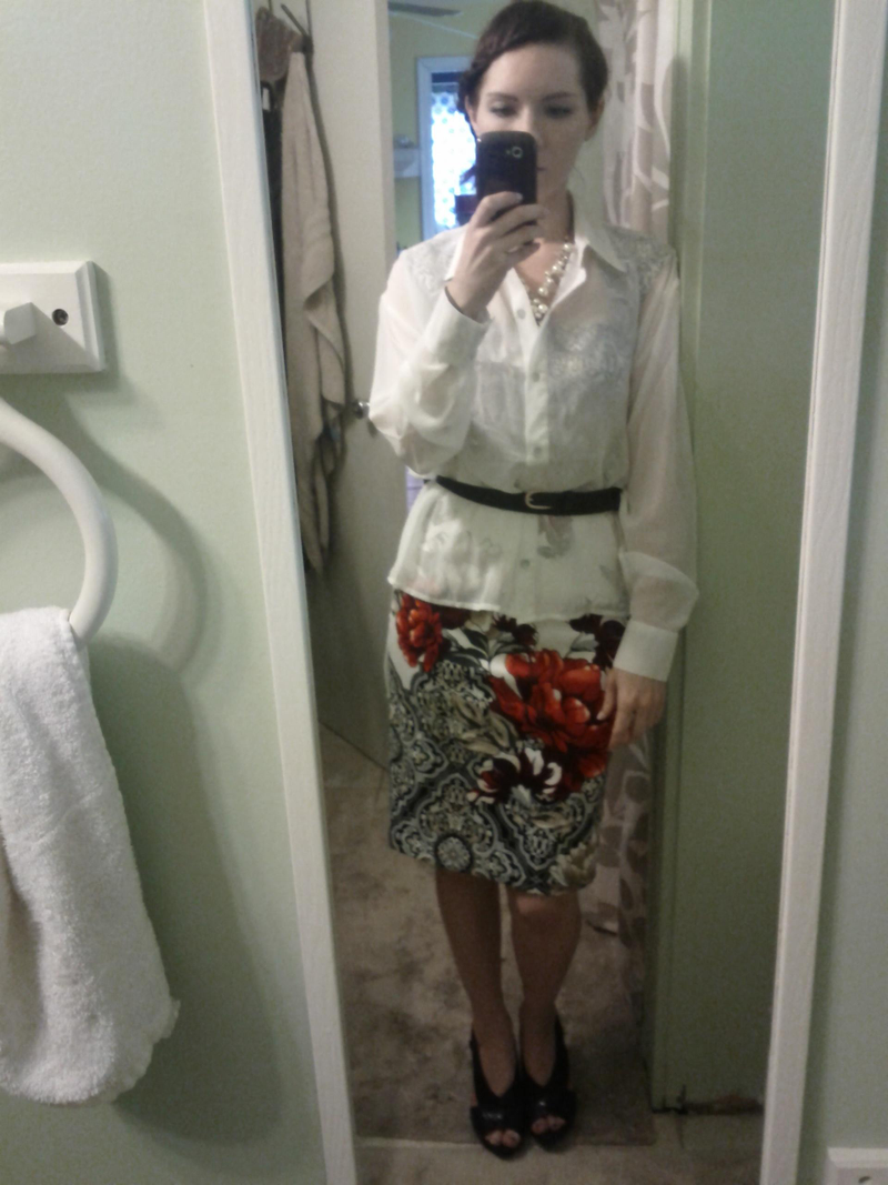 Illustration for article titled Will you help me crowd source my outfit, pretty please with cherries? (Warning: Pic heavy)